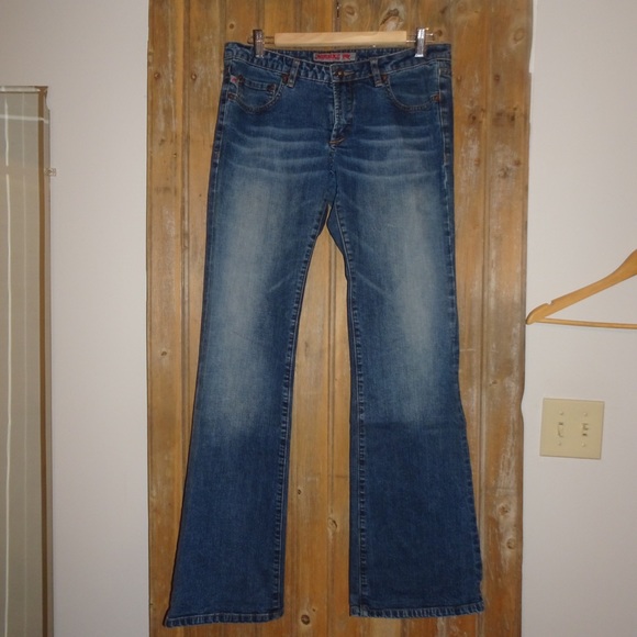 Parasuco low rise flare jeans - Picture 3 of 4